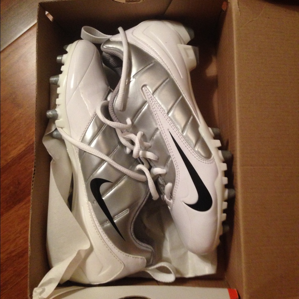 COPY - Nike lacrosse cleats!